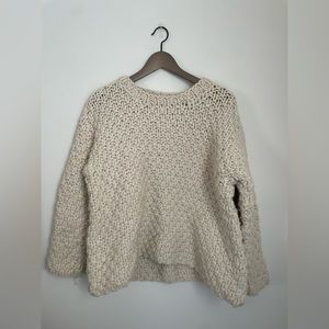 Small oversized chunky knit fisherman’s sweater size Small
